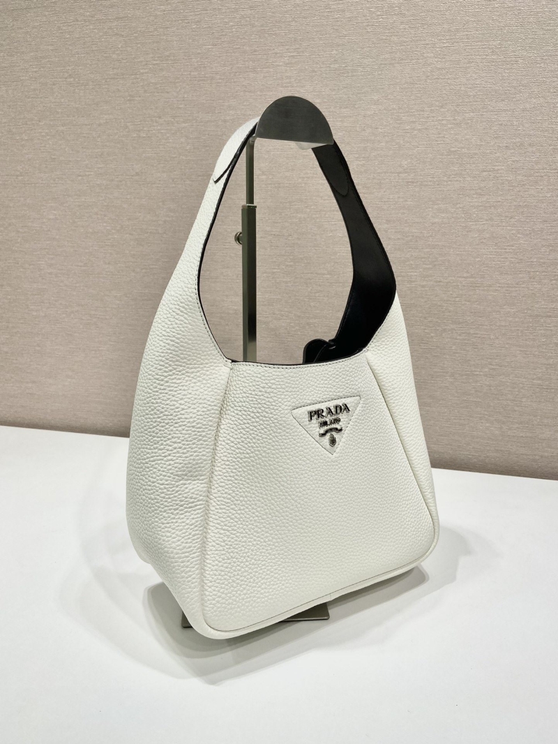 Pra*a bucket bags